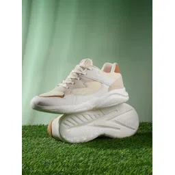 -060 12 Running Shoes For Women