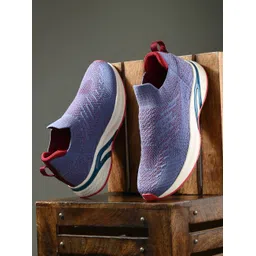 -076 03 Walking Shoes For Women