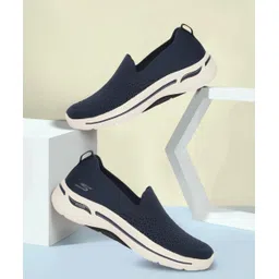 124418-NVY Casuals For Women