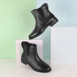 31-796 Boots For Women