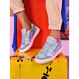 7-10 Men Textured Sneakers