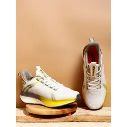 Action Men Lightweight Breathable Training or Gym Shoes