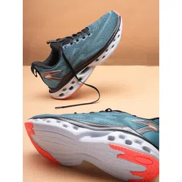 Action Men Running Non-Marking Shoes