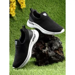 Action Men's Black Running Shoes