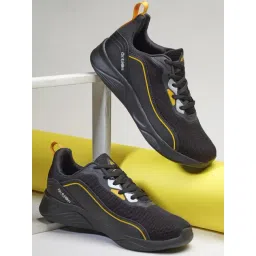 Action Men's Black Running Shoes