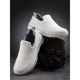 Action Men's Light Grey Running Shoes