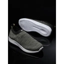 Action Men's Olive Running Shoes