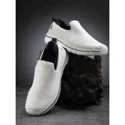 Action Men's White Running Shoes