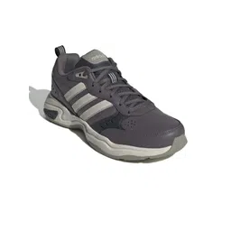 ADIDAS Men Strutter Shoes