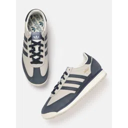 ADIDAS Originals Men Colourblocked Everyday Sneakers