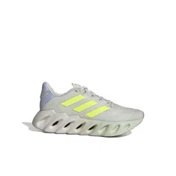 Adidas Women's SWITCH FWD 2 Grey Running Shoes