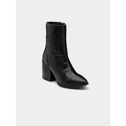 ADORLY Women Textured Block Heeled Regular Boots