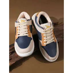 Aeristo Men Colourblocked PU Sneakers