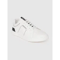 Aeropostale Men Solid Sneakers