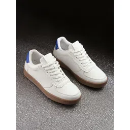 AfroJack Men Colourblocked Sneakers