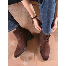 AfroJack Men Textured Casual Chelsea Boots