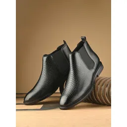 AfroJack Men Textured Chelsea Boots
