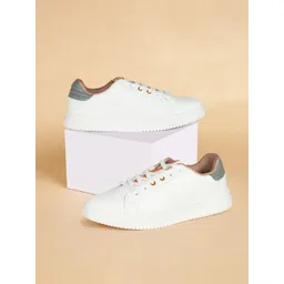 Ajile by Pantaloons Men Round Toe Lace-Up Sneakers