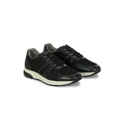 Alberto Torresi Men Textured Leather Sneakers