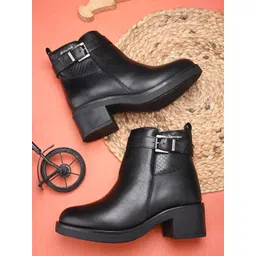 Alleviater Mid Top Block-Heel Regular Boots With Buckle Detail