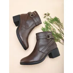Alleviater Women Block-Heeled Boots