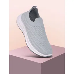 AMASA ASL Women Textured Slip-On Round Toe Sneakers