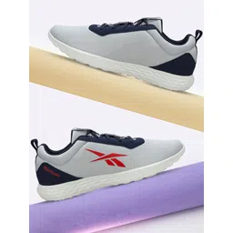 Amaze Walker M Walking Shoes For Men