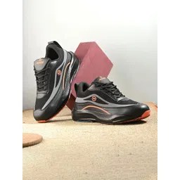 AMICO Men Mesh High-Top Running Non-Marking Shoes