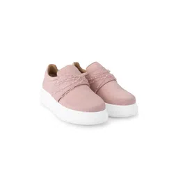 Anaar Women Sweet Talk Classic Embellished Lightweight Slip-On Sneakers