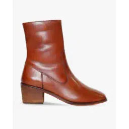 Ankle-Length Boots with Zip Closure