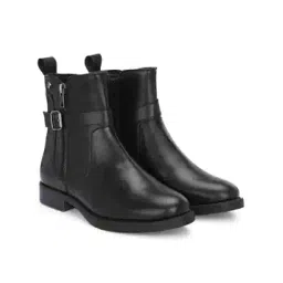 Ankle-Length Boots with Zip Closure