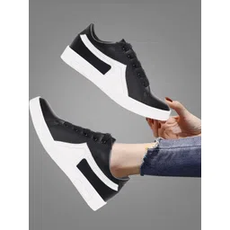 Antox Women Black Casual Shoes