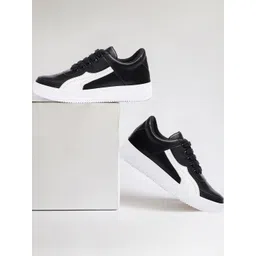 Antox Women Black Casual Shoes