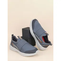 Aqualite Men Colourblocked Slip-On Sneakers