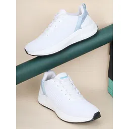 Aqualite Men Mesh Walking Shoes