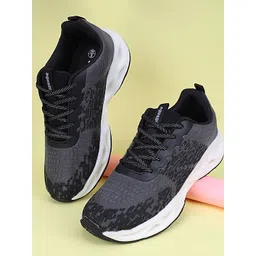 Aqualite Men Walking Non-Marking Shoes