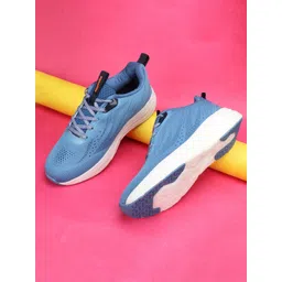 Aqualite Men Woven Design Sneakers