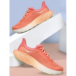 Arahi 7 Running Shoes For Women
