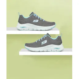 ARCH FIT-COMFY WAVE Walking Shoes For Women