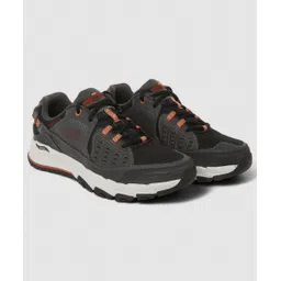 ARCH FIT ESCAPE PLAN Walking Shoes For Men