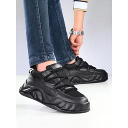 ARIVO Men Colourblocked Sneakers