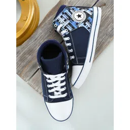 AROOM Women Blue & White Solid Canvas Boots