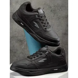 Asian Men's Black Casual Sneakers
