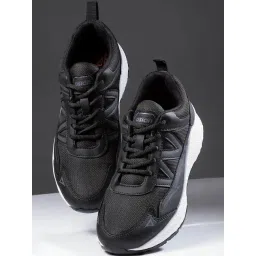 Asian Men's Black Running Shoes