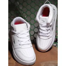 Asian Men's White Ankle High Sneakers