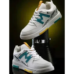 Asian Men's White Casual Sneakers