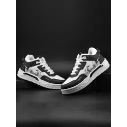ASIAN Nexus Men Printed Monochrome Sneakers