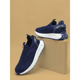 ASIAN Wind Pro-11 Men Woven Design Slip-On Sneakers