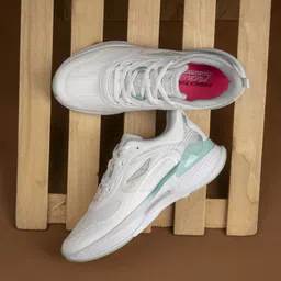 Athleisure Shoes for Women | Cultured Round-Toe Shape & Cushioning Technology Walking Shoes For Women