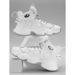 Atom Men's Supernova White Running Shoes